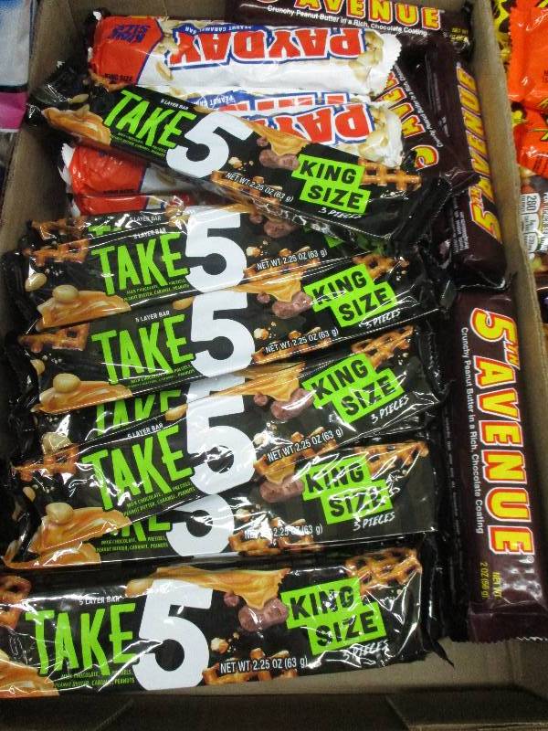 42 variety pack candy bars