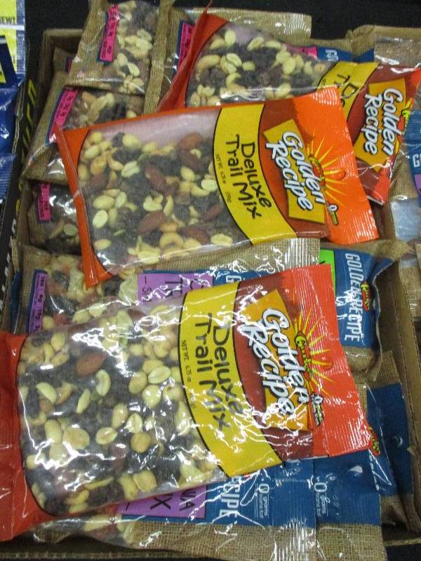 19 bags trail mix
