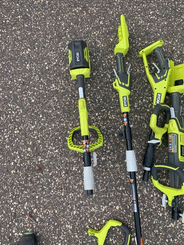 lot 30 image: Ryobi Trimmer lot- as is- UntestedSalvage
