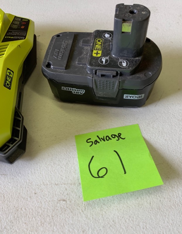 lot 61 image: Salvage lot- Ryobi intelliport 30 minute 18v charger and battery