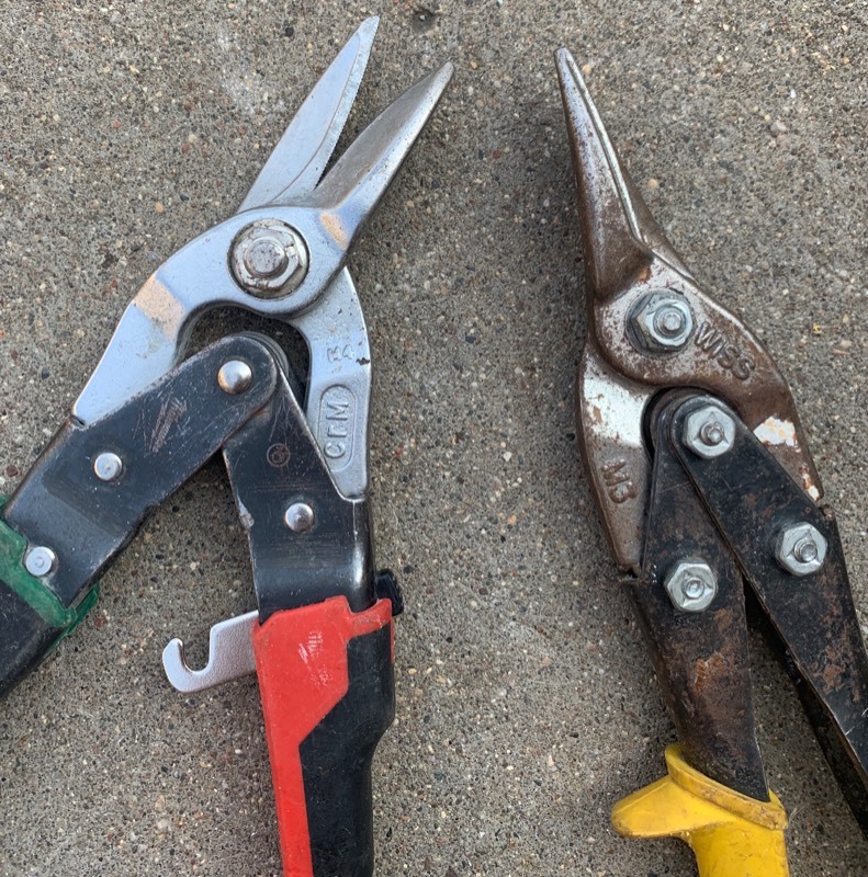 lot 75 image: Lot of 6- Wiss Aviation Snips- Salvage Untested As is