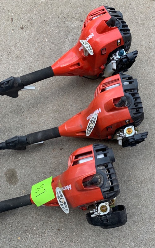lot 87 image: Lot of 3- Gas Homelite Trimmer heads Salvage missing pieces