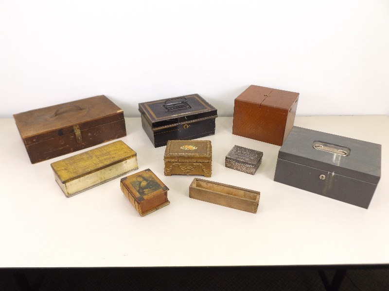 lot 9 image: Lot of Vintage Metal and Wood Boxes