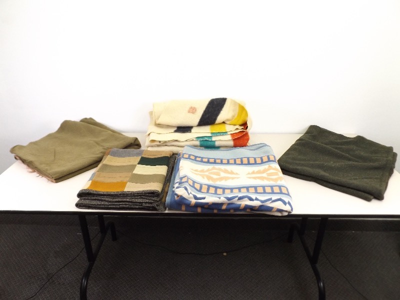 lot 25 image: Lot of Vintage Hudsons Bay Company etc. Wool etc. Blankets