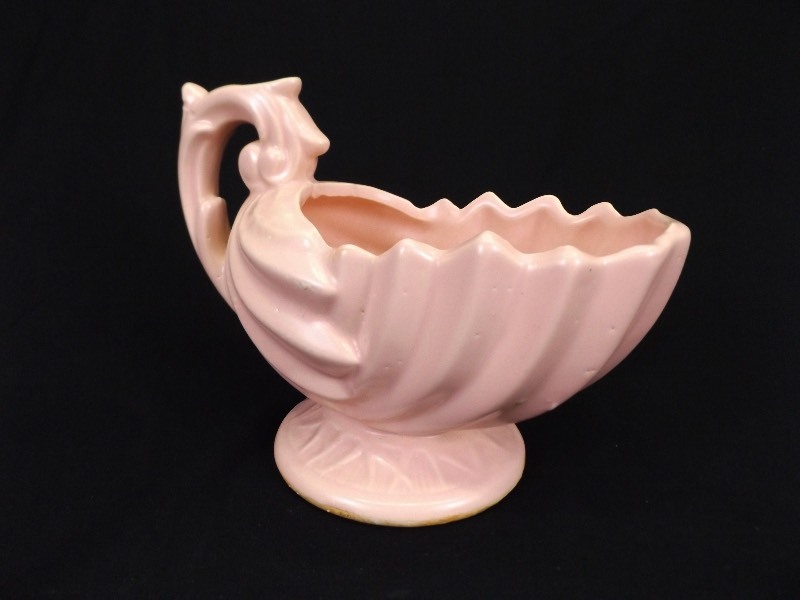 lot 49 image: Vintage McCoy Pottery Handled Planter