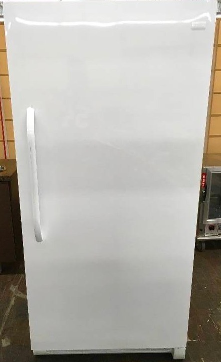 lot 549 image: Frigidaire 20.2 Cu. Ft. Upright Freezer