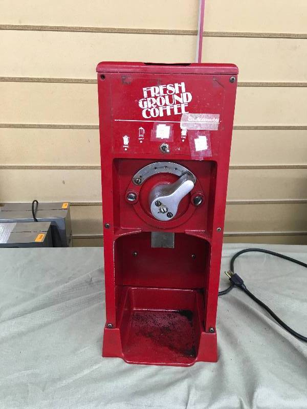 lot 584 image: Grindmaster 495 Coffee Grinder