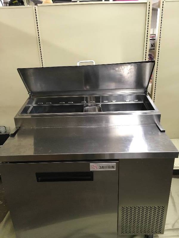 lot 601 image: Saturn 44-12 Stainless Steel Pizza Prep Table