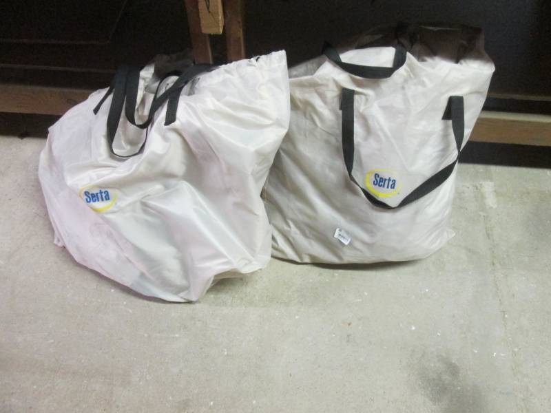 lot of 2 queen Serta airbeds untest...