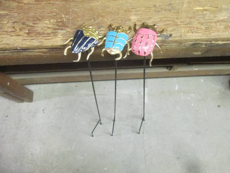lot of 3 garden garden decorations ...