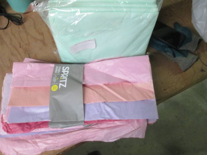 lot of 10 spritz packaging tissue ...