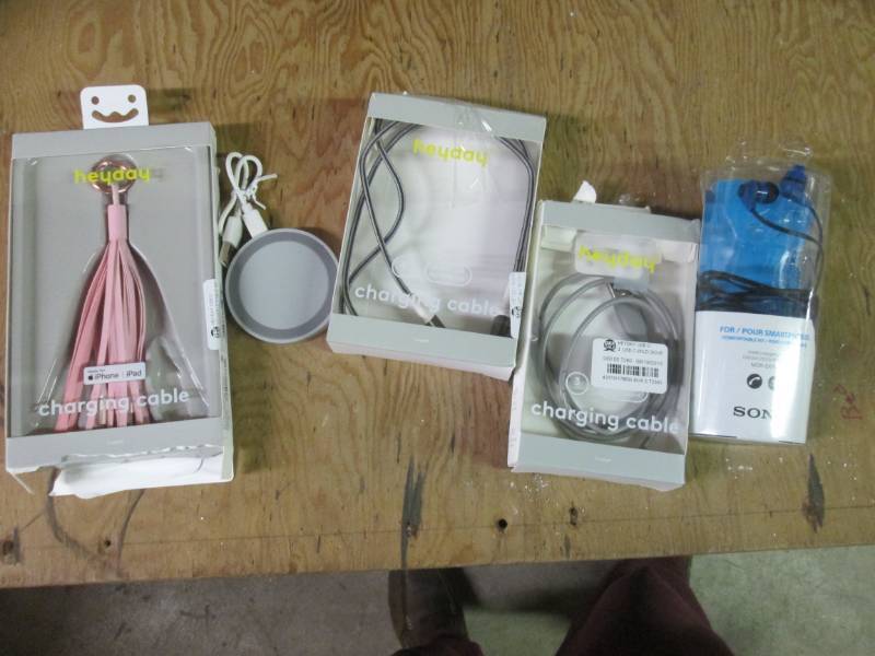 lot of android chargerswireless ch...