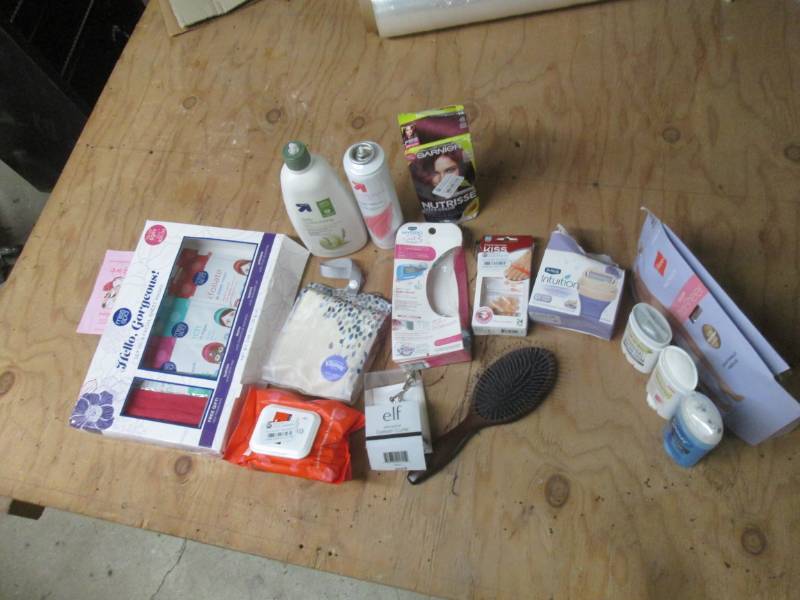 women misc. spa lot see picture...