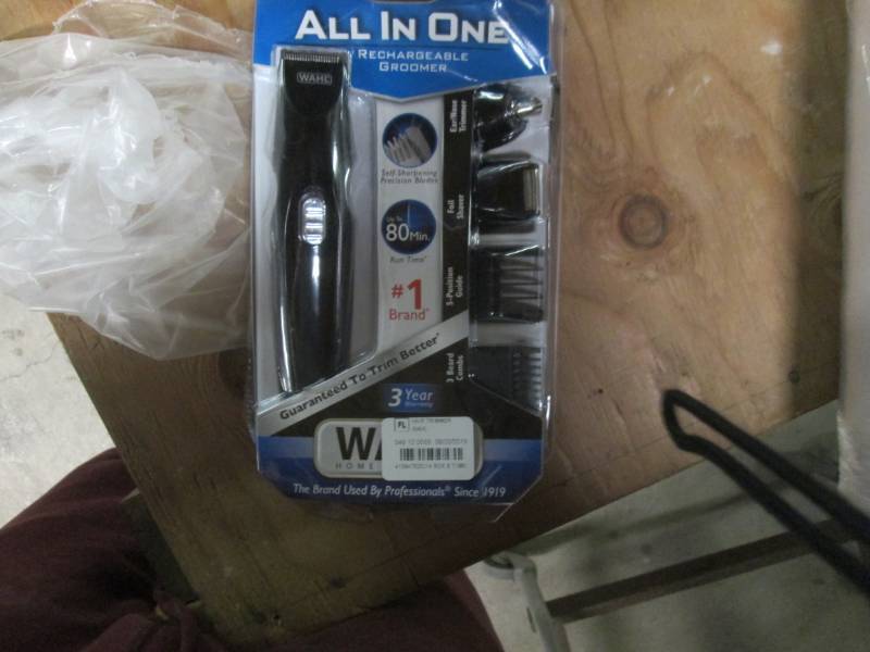 Wahl trimmer set...