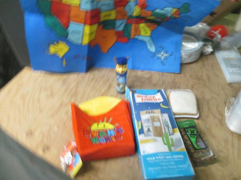 u.s map and pretend toy lot...