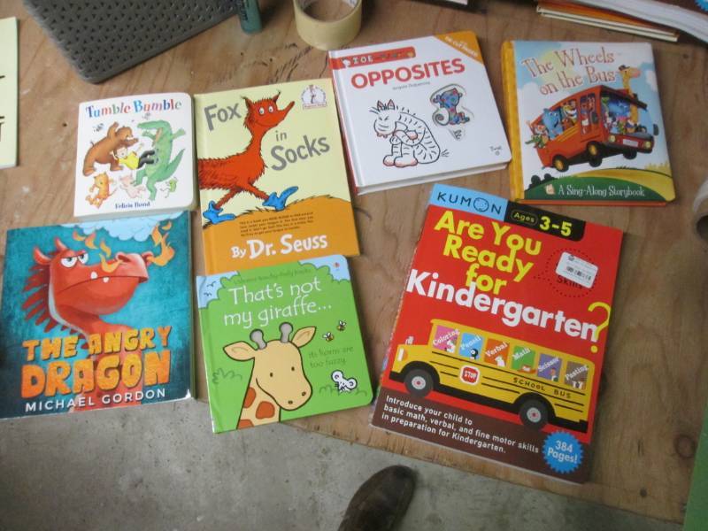misc. lot of childrens book see pi...