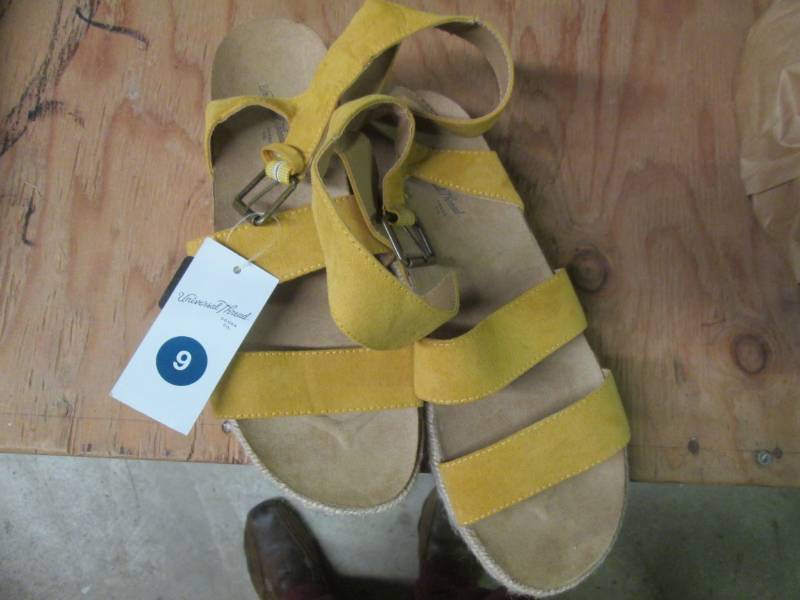 size 9 sandals and crocs...