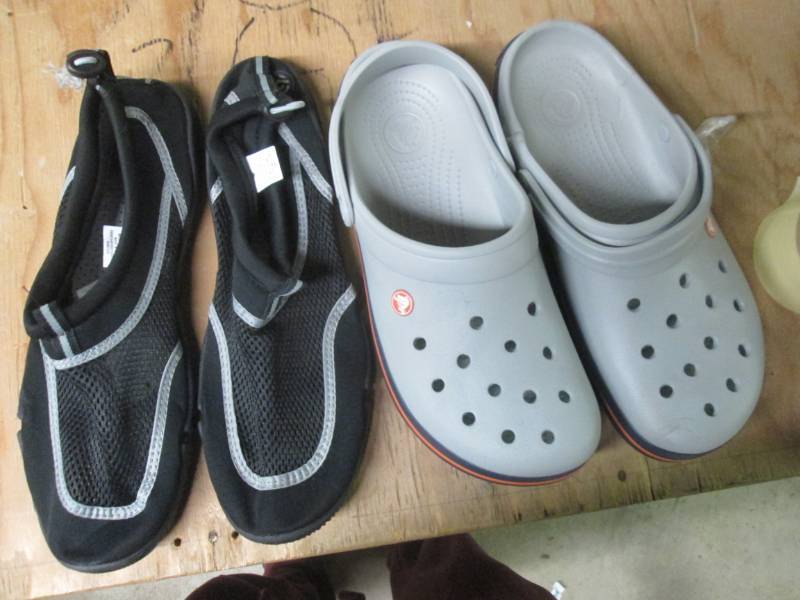 size 11 mens crocs and swim slippe...