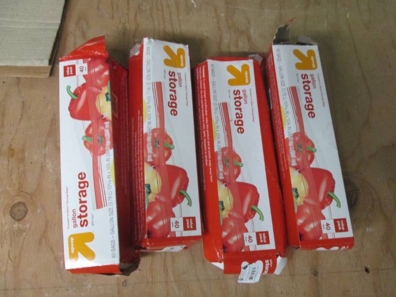 4 boxes of sandwich bag 1 gallon...