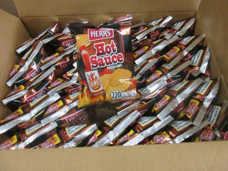 Case of 30 - 1.5oz Bags Herrs Hot ...