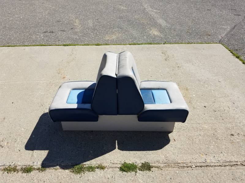 lot 36 image: Boat Seat