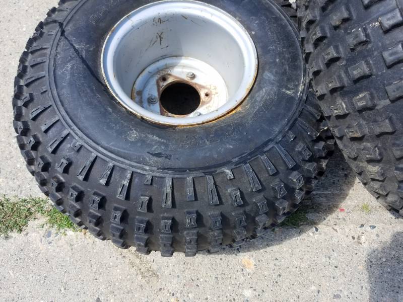 lot 43 image: Knobby Tires