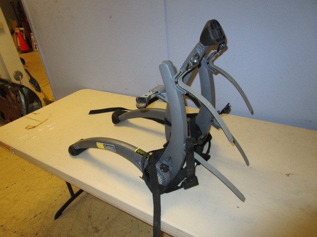 lot 311 image: SARIS BIKE RACK