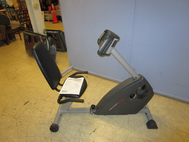 lot 313 image: PRO-FORM RECUMBENT EXERCISE BIKE