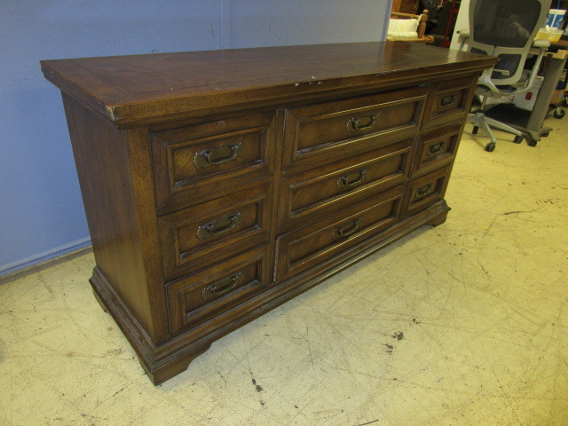 lot 336 image: DRESSER