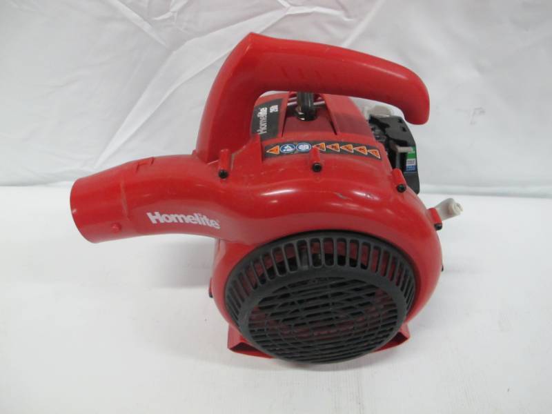 lot 36 image: Homelite 150 MPH 400 CFM 26cc Gas Handheld Blower Vacuum - AS-IS Untested
