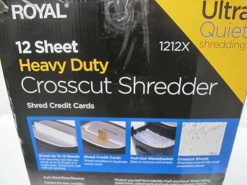 lot 27 image: Royal 1212X 12-Sheet Crosscut Shredder
