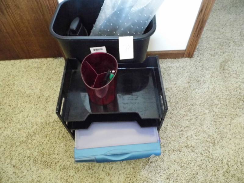 Papper Shredder - Trays - Garbage Can