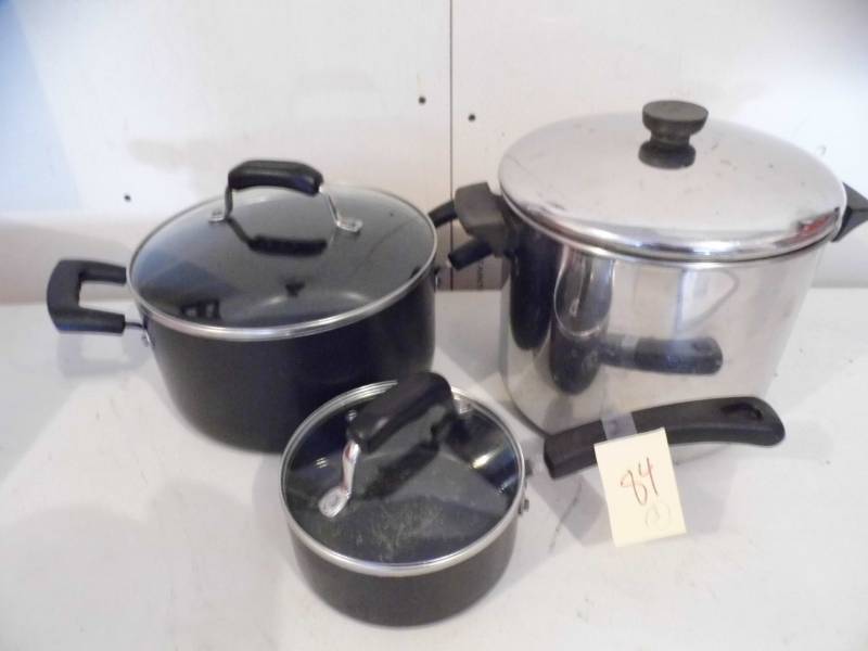 Lot of 3 Kettles
