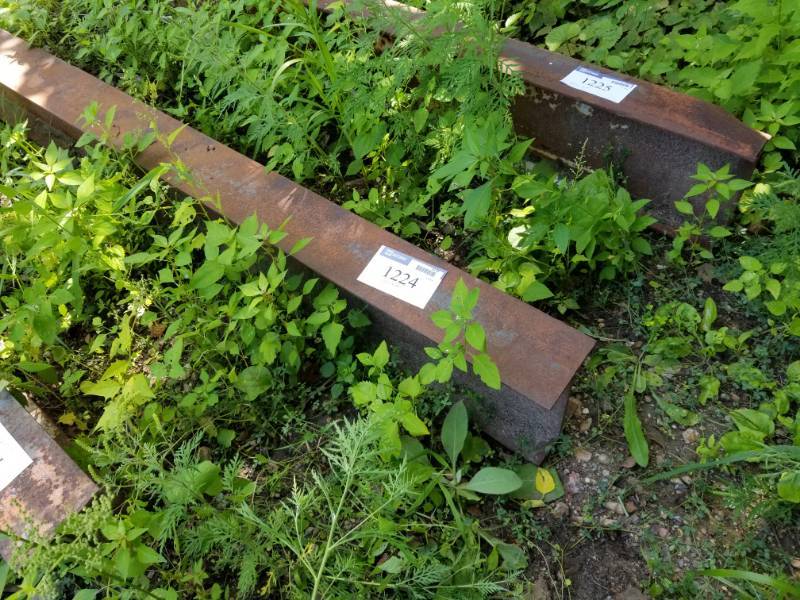 lot 1224 image: Steel I-Beam