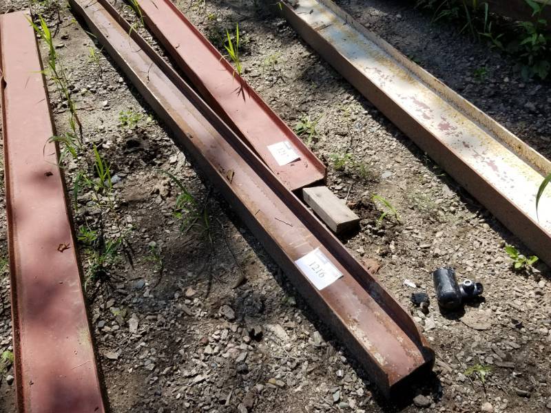 lot 1216 image: Steel I-Beam