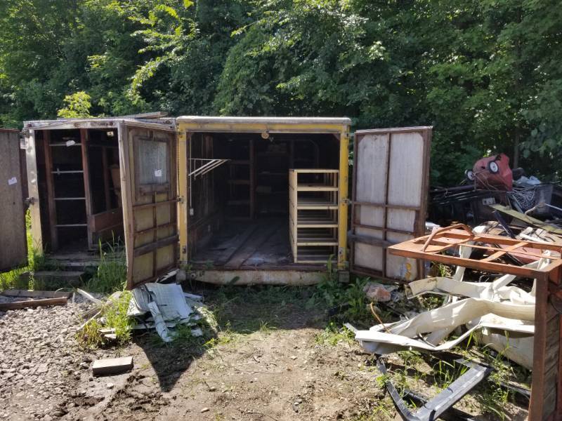 lot 1205 image: 24ft. Semi Trailer Container