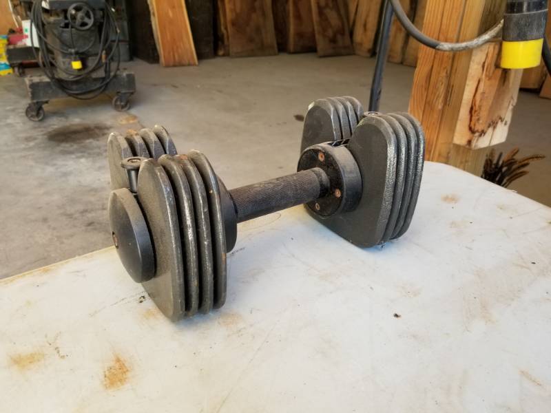 lot 1250 image: Dumbbell