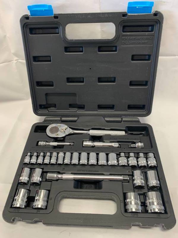 lot 29 image: Channellock 29pc Zero Degree Ratchet & Socket Set