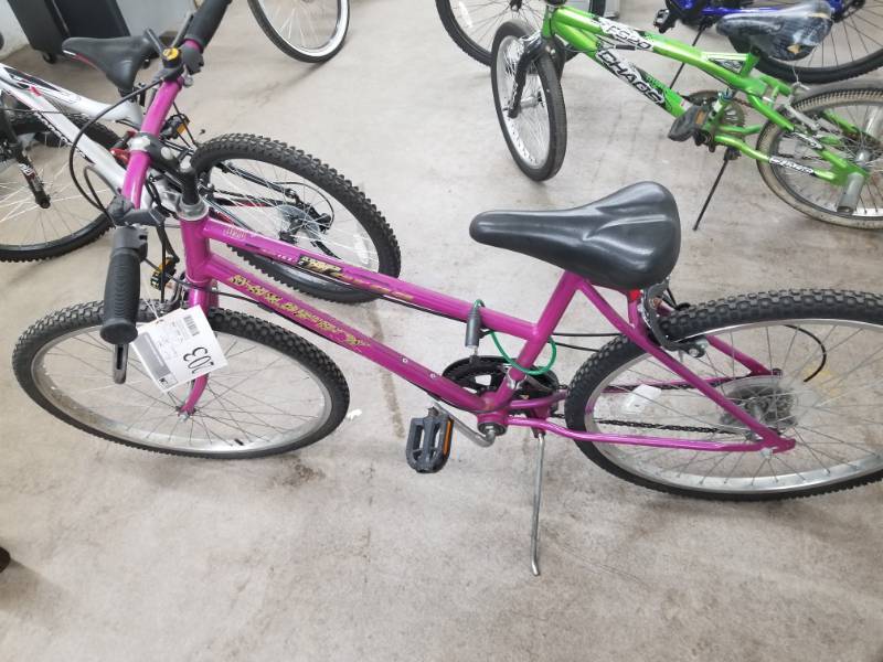 Pink gray huffy online 10 speed