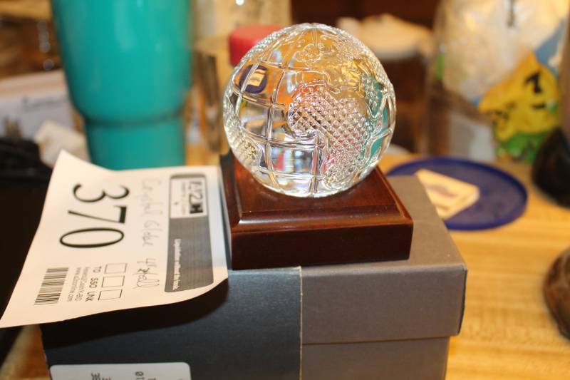 lot 370 image: Waterford Crystal Crystal World Globe and Base
