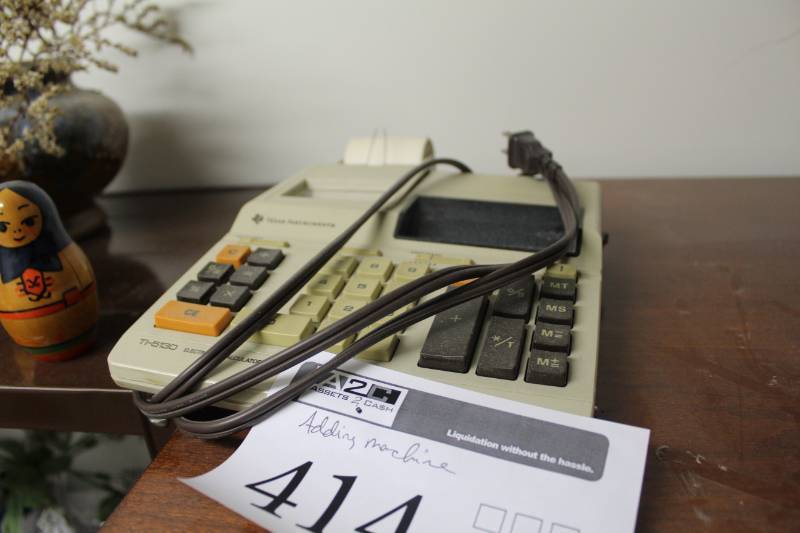 lot 414 image: Texas Instruments TI-5130 Electronic Calculator