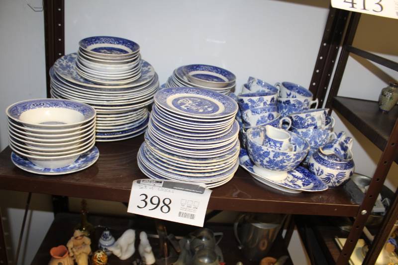 lot 398 image: Blue Decorative China Set - Plates, Cups, Saucers, Serving Trays, Soup Bowl, Pitchers