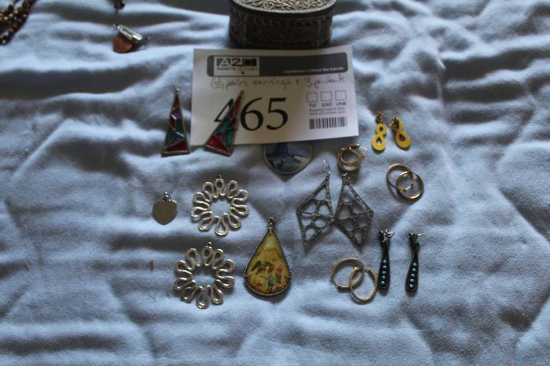 lot 465 image: Lot of (11) Womens Earrings, Pendants