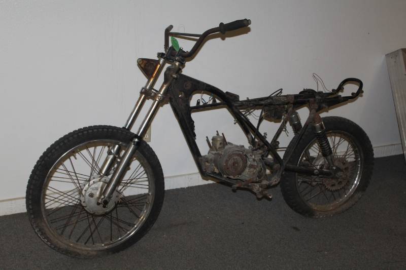 lot 462 image: 1971 Suzuki TS 185 Motorcycle