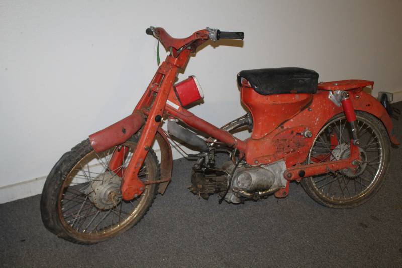 lot 111 image: 1966 Honda 55 Scooter