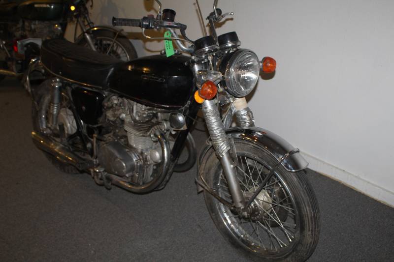 lot 124 image: 1973 Honda CB 450 Motorcycle