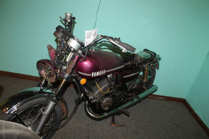lot 153 image: 1974 Yamaha RD 350 Motorcycle