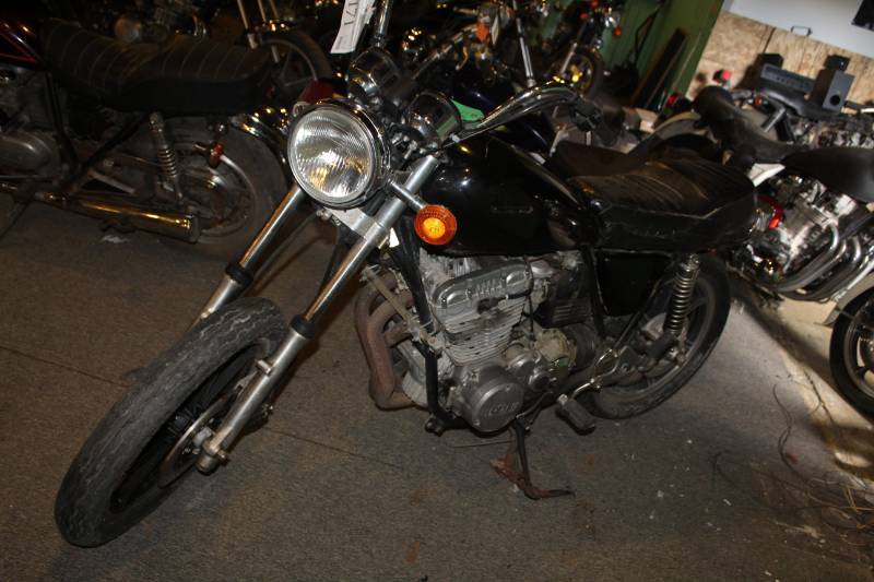 lot 171 image: 1979 Yamaha 750 Maxim Motorcycle