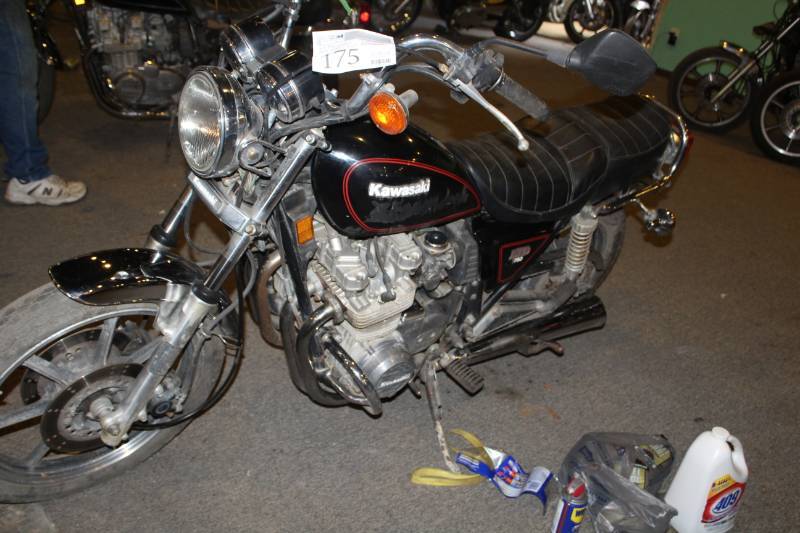 lot 175 image: 1981 Kawasaki KZ 750 LTD Motorcycle