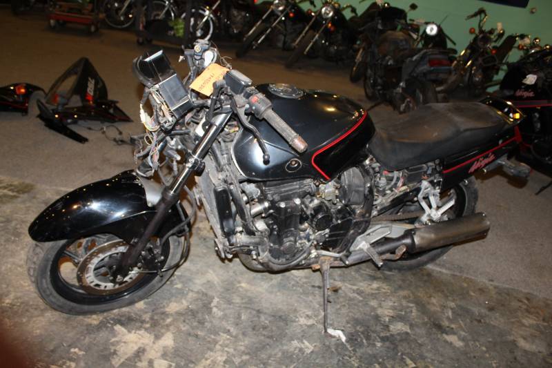 lot 192 image: 1987 Kawasaki 750 R Ninja Motorcycle